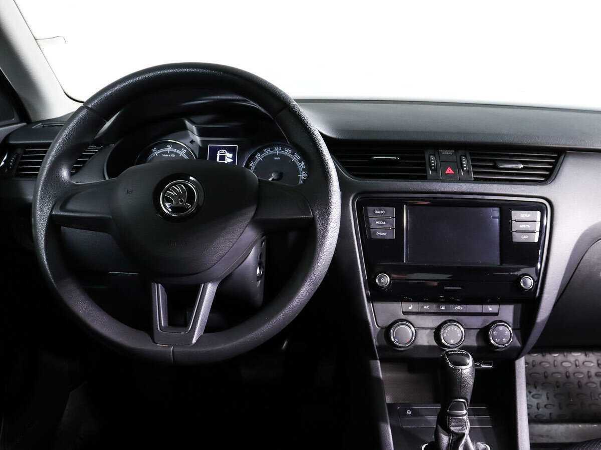 Купить Skoda Octavia, 2019, 384 693 км.. Фото: #9