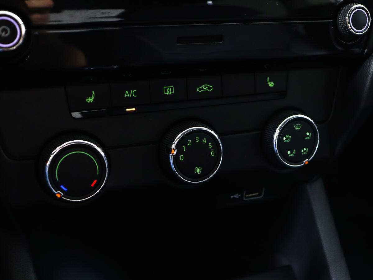 Купить Skoda Octavia, 2019, 384 693 км.. Фото: #11