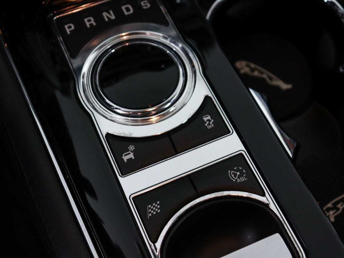 Купить Jaguar XJ, 2014, 100 521 км.. Фото: #28