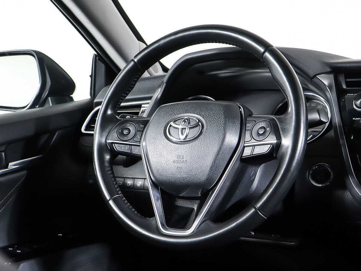 Купить Toyota Camry, 2018, 83 650 км.. Фото: #16
