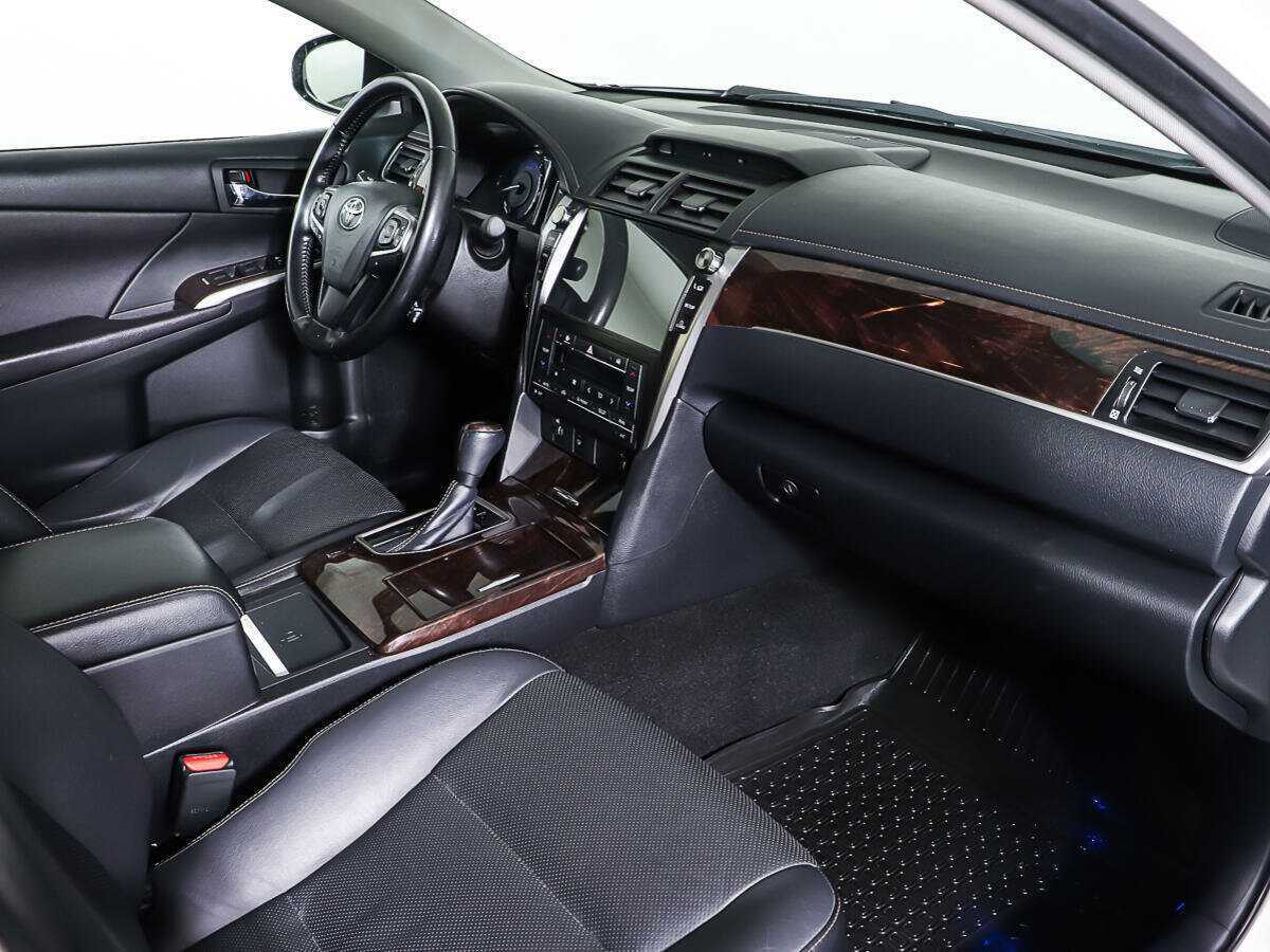 Купить Toyota Camry, 2017, 120 578 км.. Фото: #8