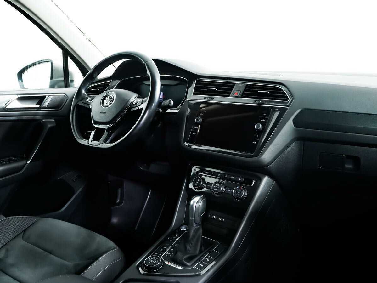 Купить Volkswagen Tiguan, 2017, 68 230 км.. Фото: #6