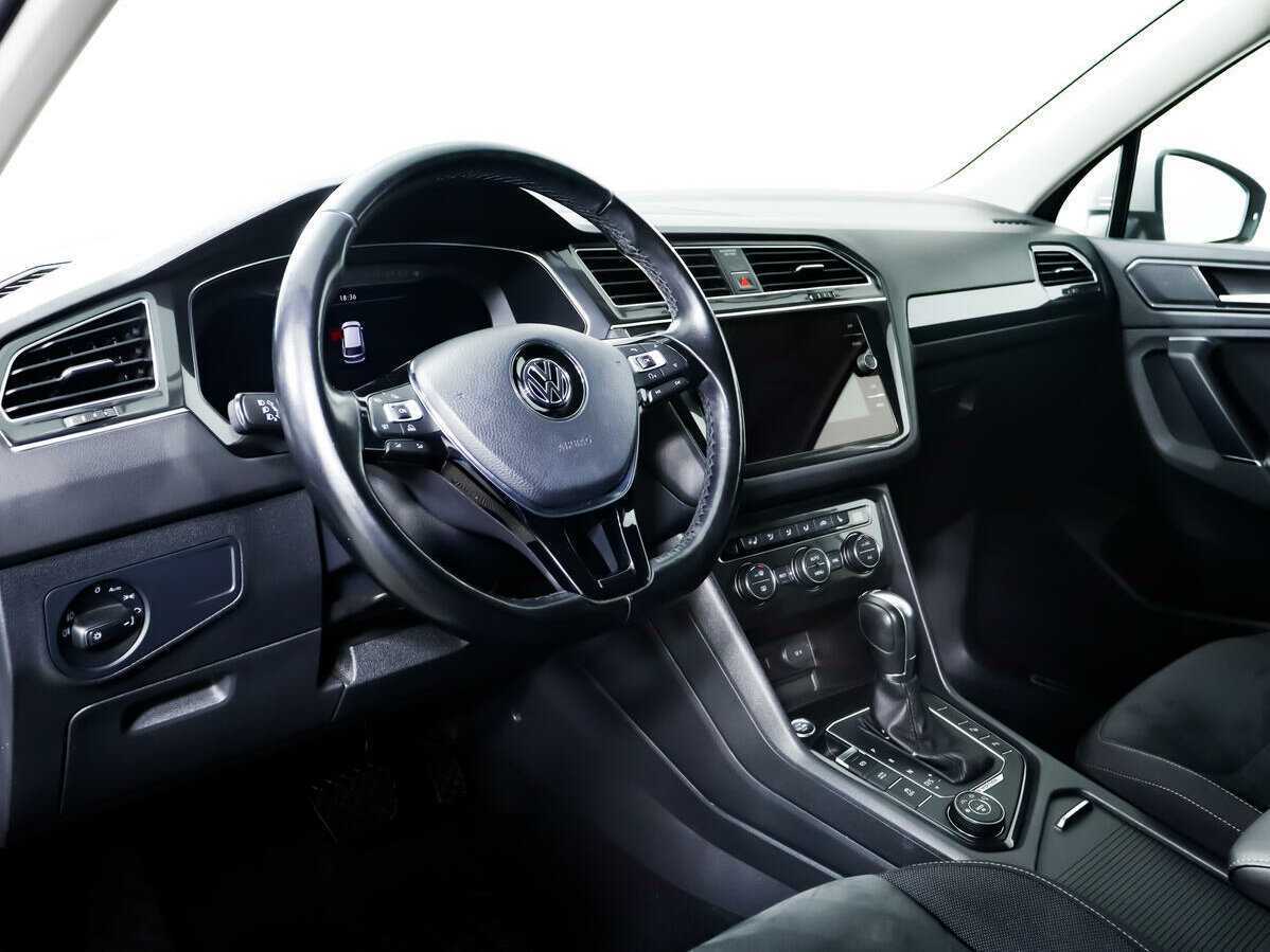 Купить Volkswagen Tiguan, 2017, 68 230 км.. Фото: #10