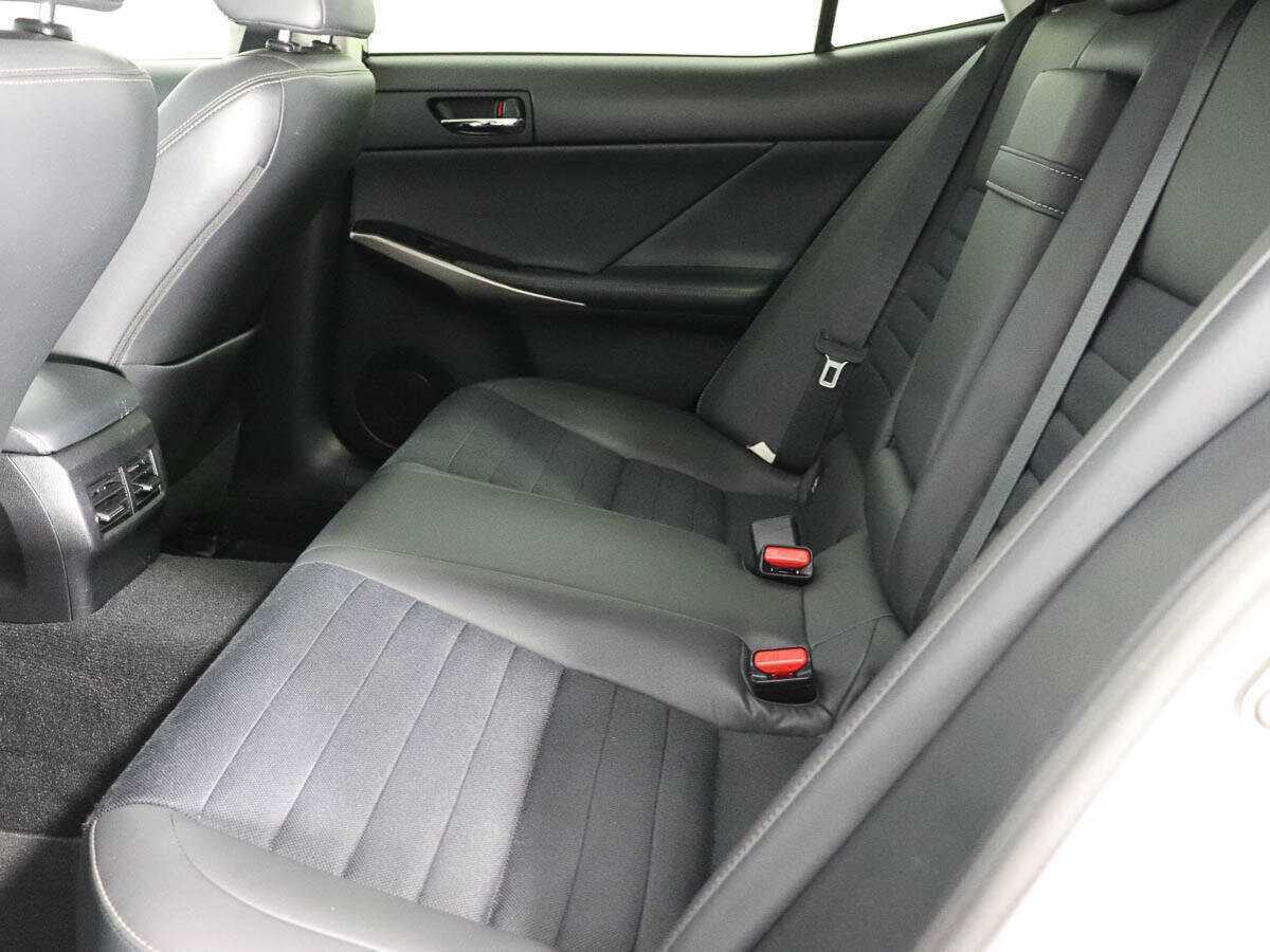 Купить Lexus IS, 2015, 153 001 км.. Фото: #12