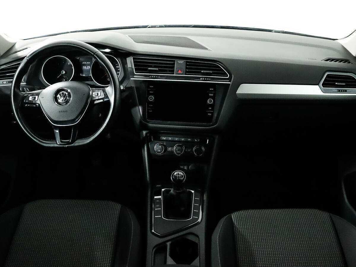 Купить Volkswagen Tiguan, 2020, 111 179 км.. Фото: #8