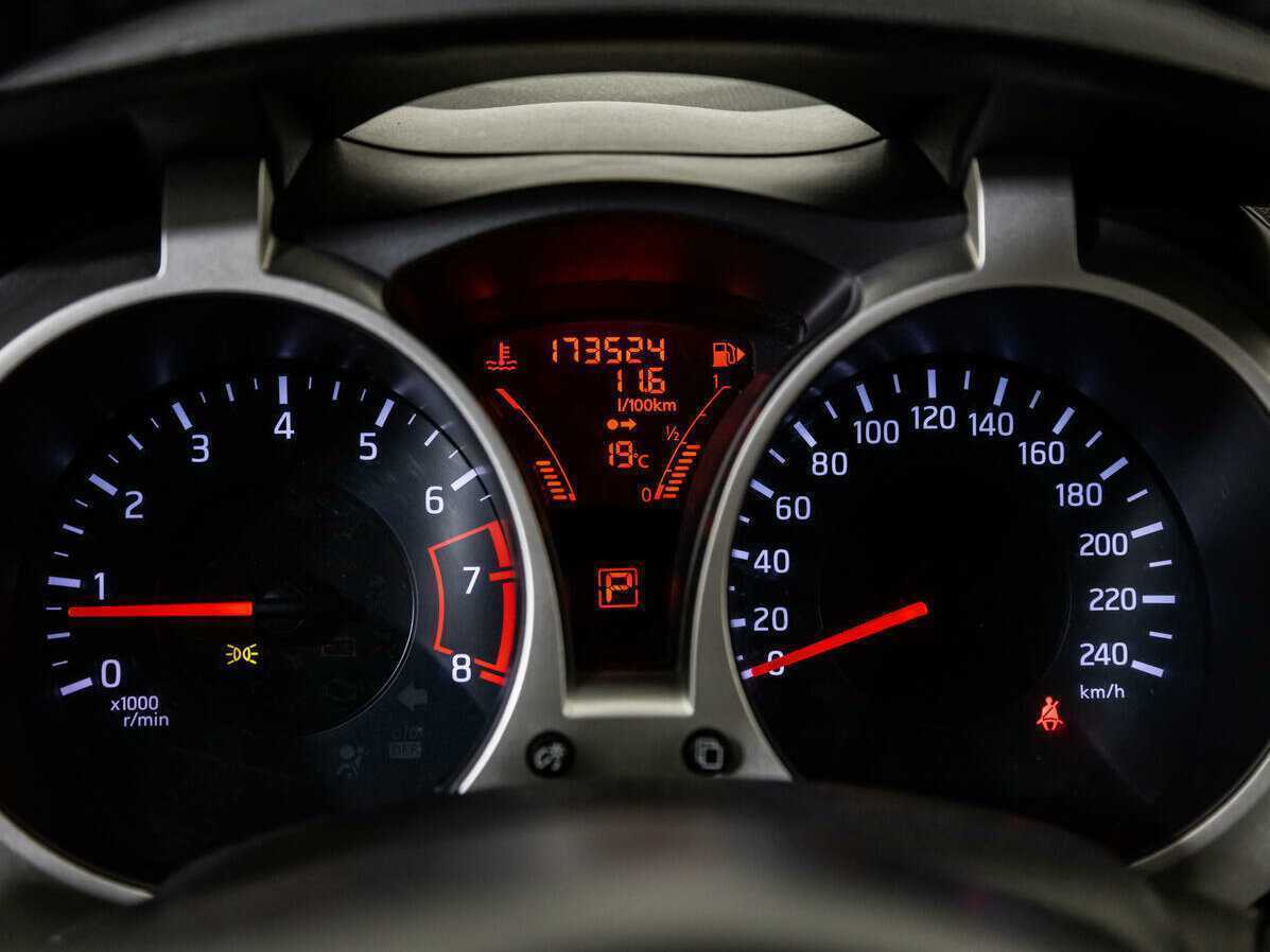 Купить Nissan Juke, 2012, 174 000 км.. Фото: #11