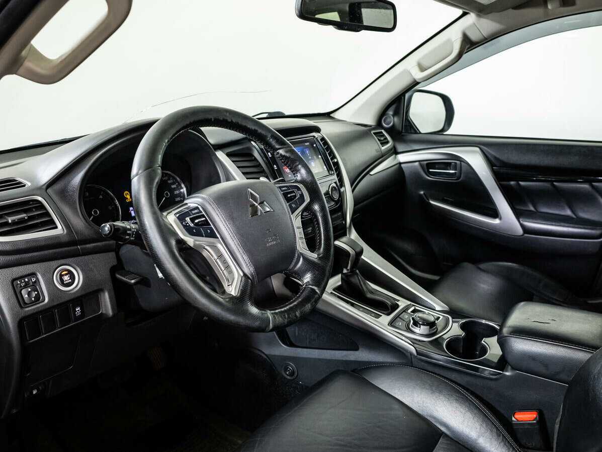 Купить Mitsubishi Pajero Sport, 2018, 162 000 км.. Фото: #10