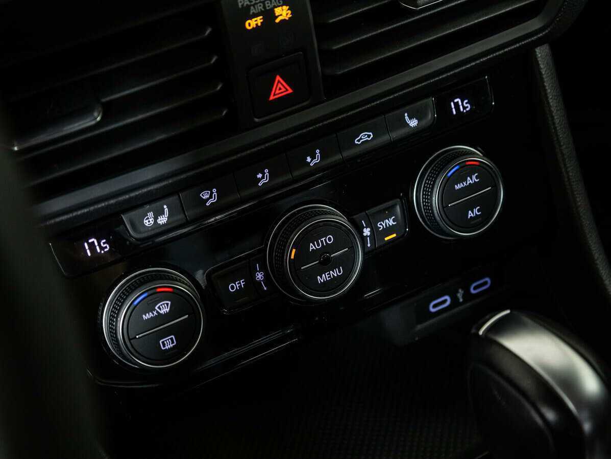 Купить Volkswagen Jetta, 2020, 56 034 км.. Фото: #15