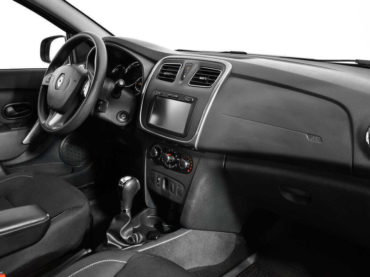 Купить Renault Sandero, 2017, 72 930 км.. Фото: #6