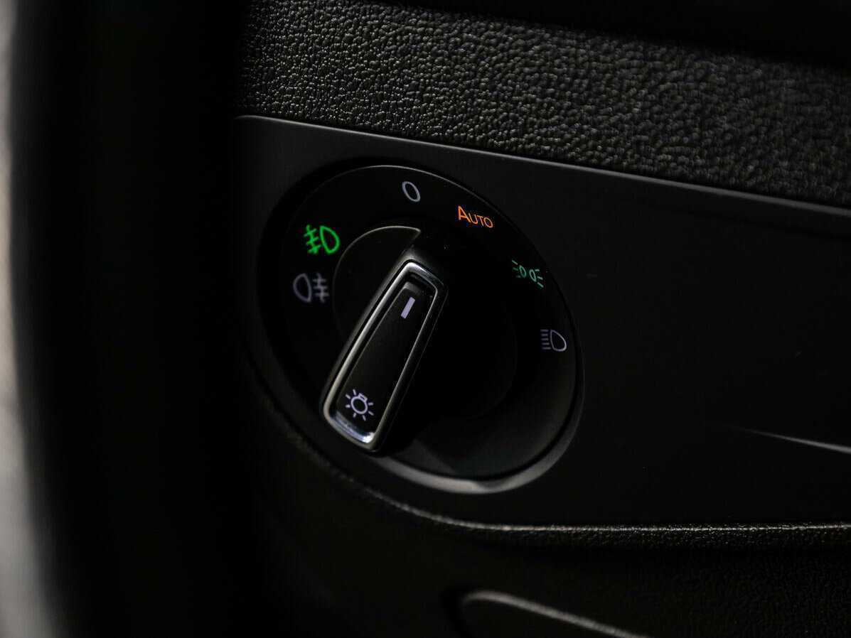 Купить Volkswagen Tiguan, 2018, 86 835 км.. Фото: #16