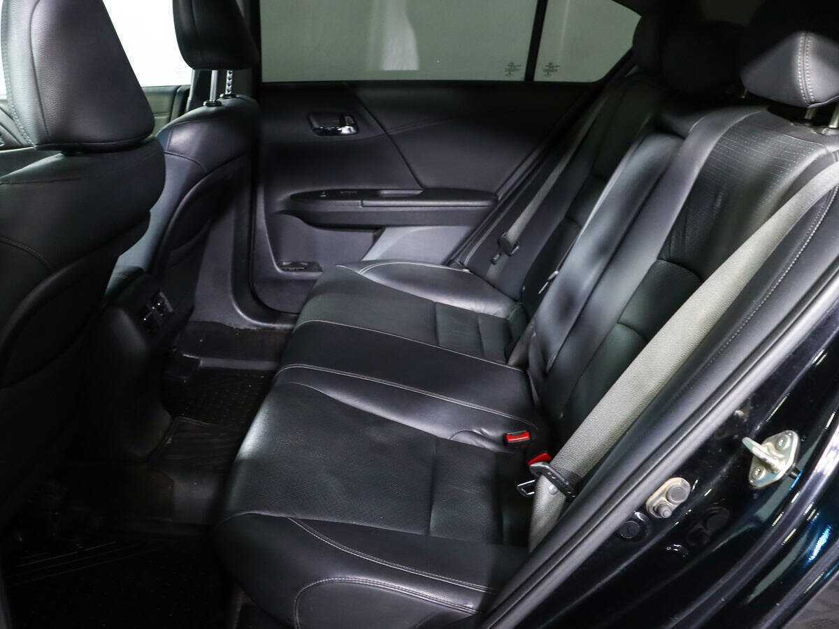 Купить Honda Accord, 2013, 173 879 км.. Фото: #7