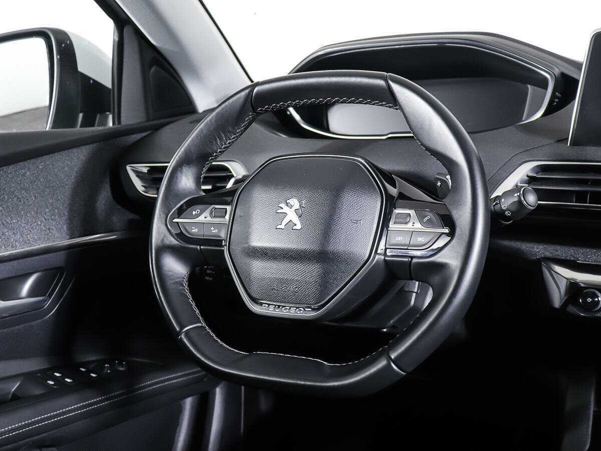 Купить Peugeot 3008, 2017, 87 662 км.. Фото: #14