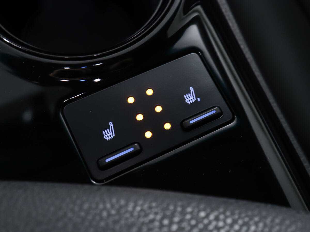 Купить Toyota Camry, 2020, 36 720 км.. Фото: #16