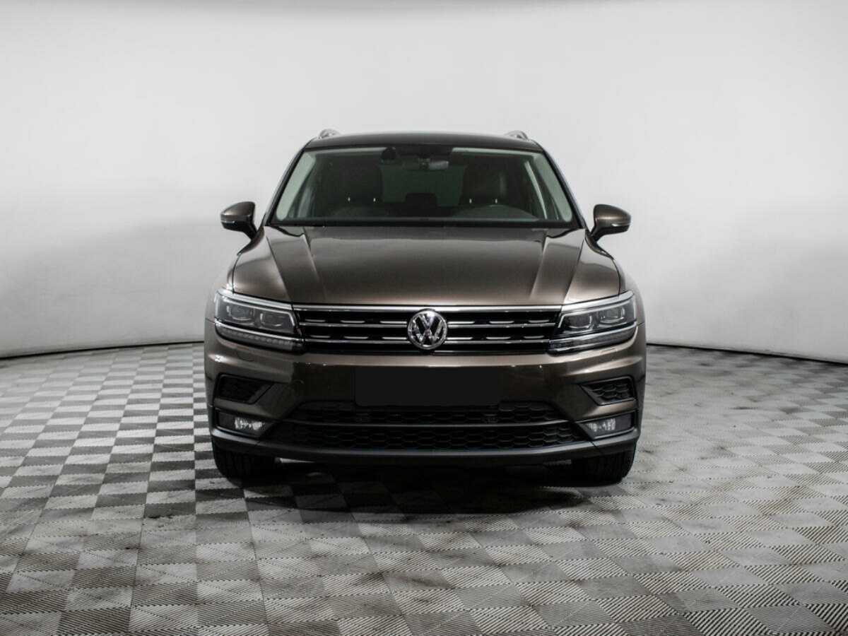 Купить Volkswagen Tiguan, 2018, 121 686 км.. Фото: #1