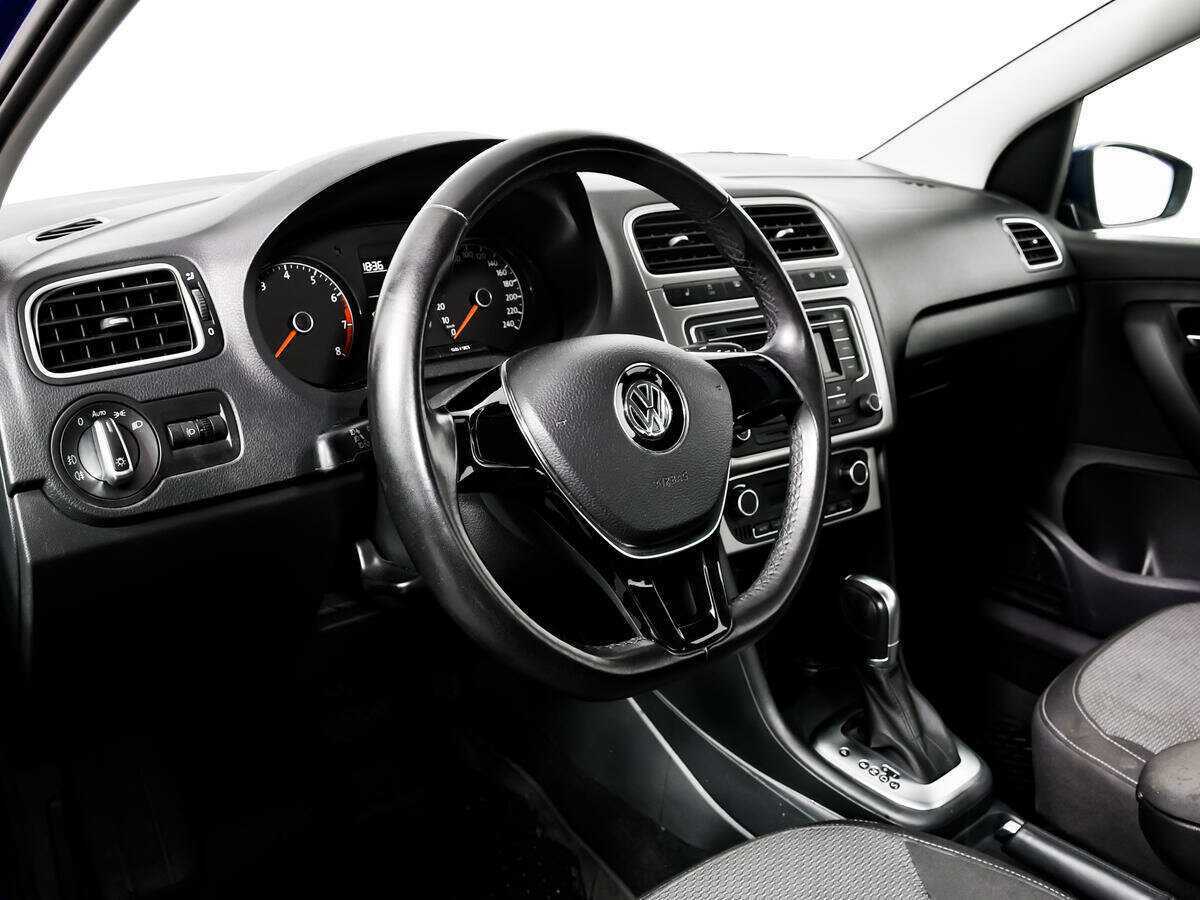 Купить Volkswagen Polo, 2017, 67 383 км.. Фото: #12