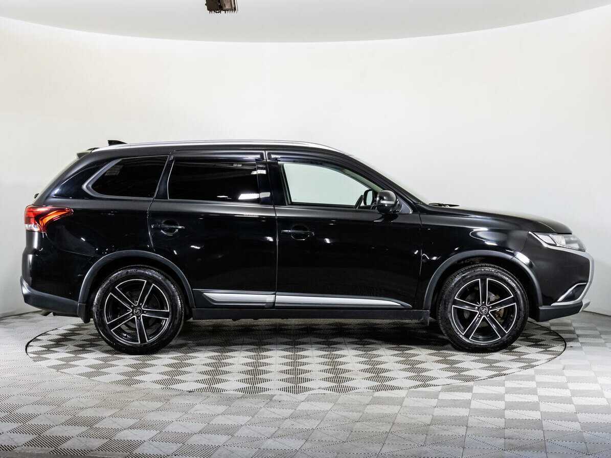 Купить Mitsubishi Outlander, 2018, 120 491 км.. Фото: #3