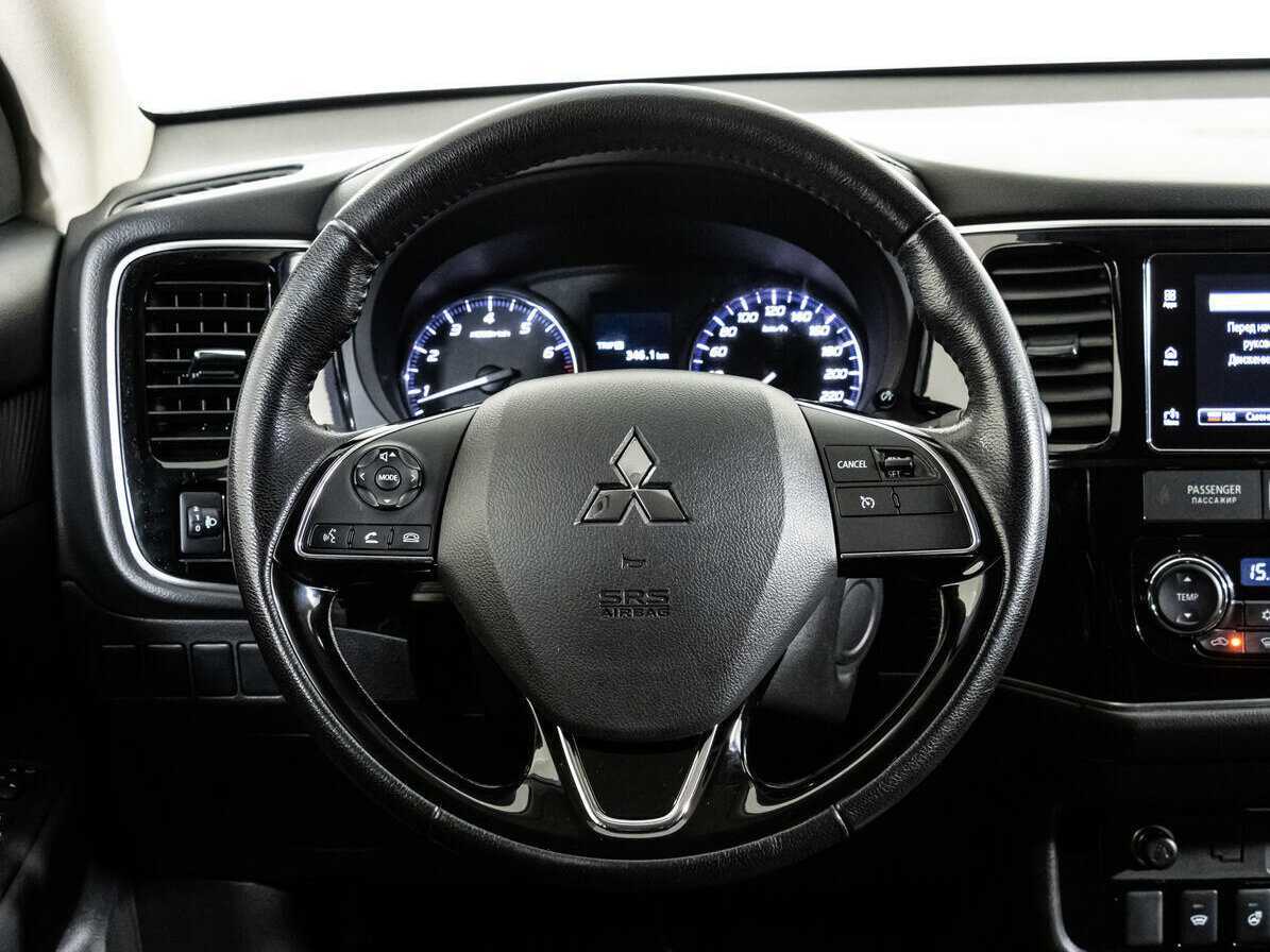 Купить Mitsubishi Outlander, 2018, 120 491 км.. Фото: #12
