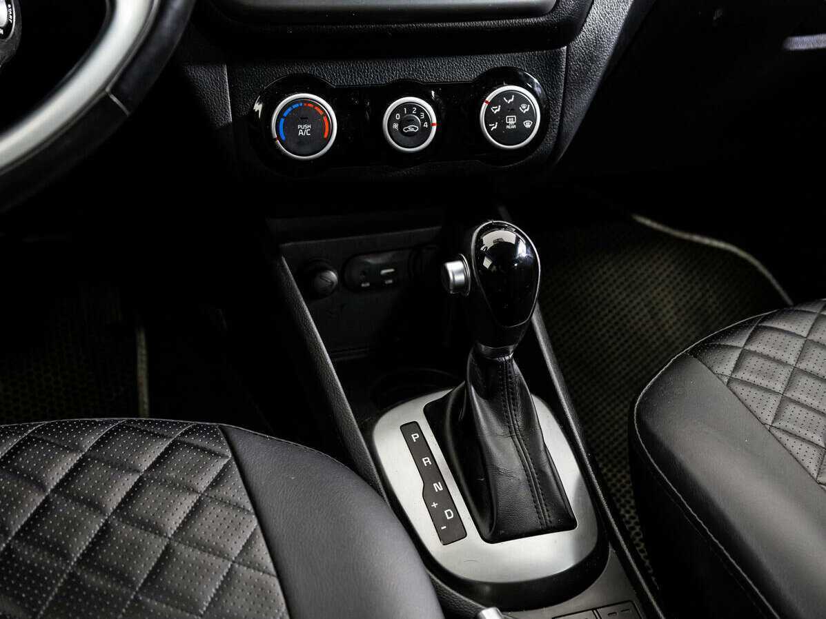 Купить Kia Rio, 2017, 104 000 км.. Фото: #12