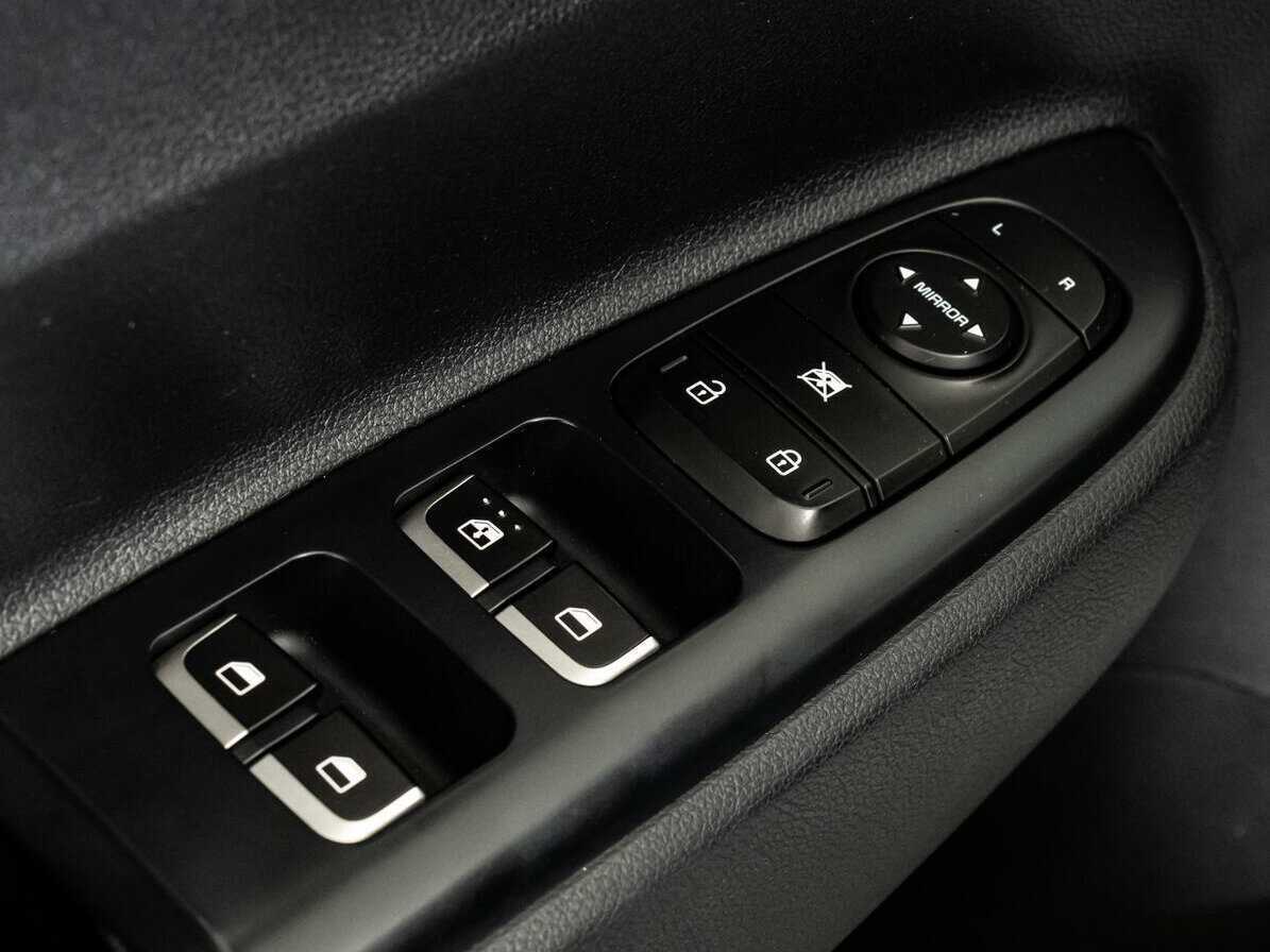 Купить Kia Rio, 2018, 90 644 км.. Фото: #18