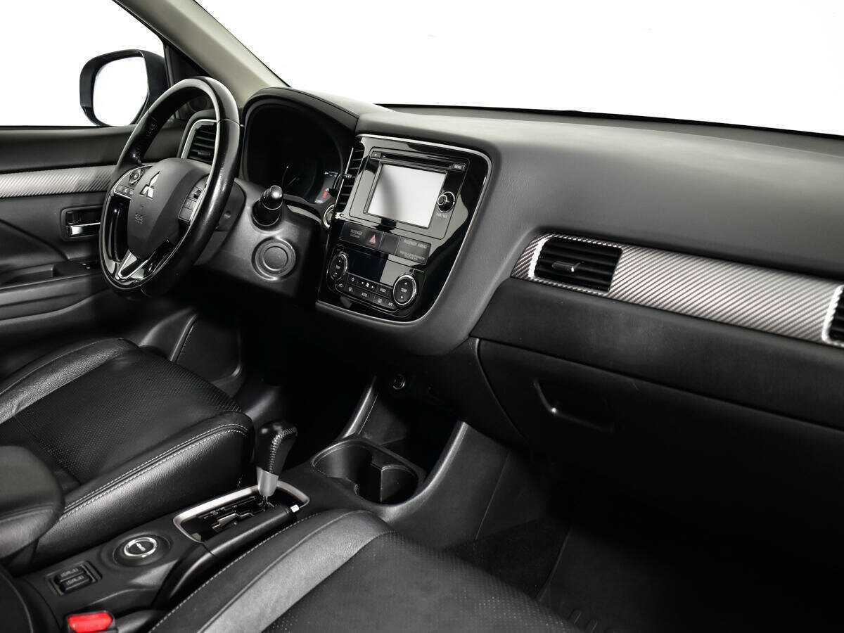 Купить Mitsubishi Outlander, 2015, 270 387 км.. Фото: #8