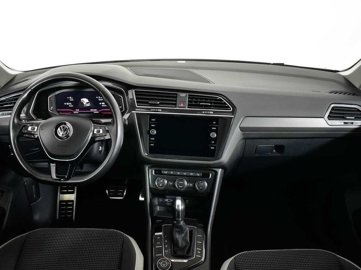 Купить Volkswagen Tiguan, 2019, 54 025 км.. Фото: #10