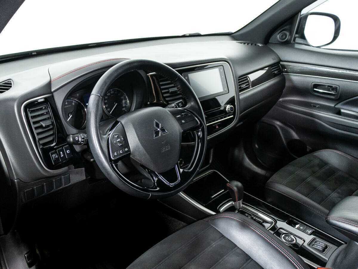 Купить Mitsubishi Outlander, 2021, 102 532 км.. Фото: #10