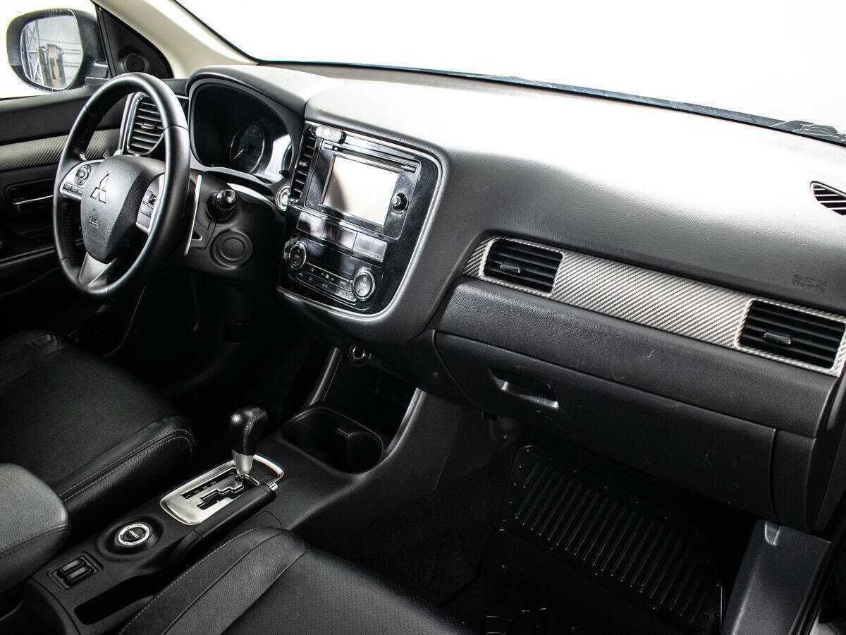 Купить Mitsubishi Outlander, 2013, 180 713 км.. Фото: #8