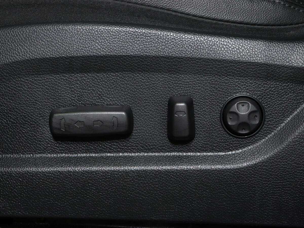 Купить Hyundai Santa Fe, 2016, 130 583 км.. Фото: #16