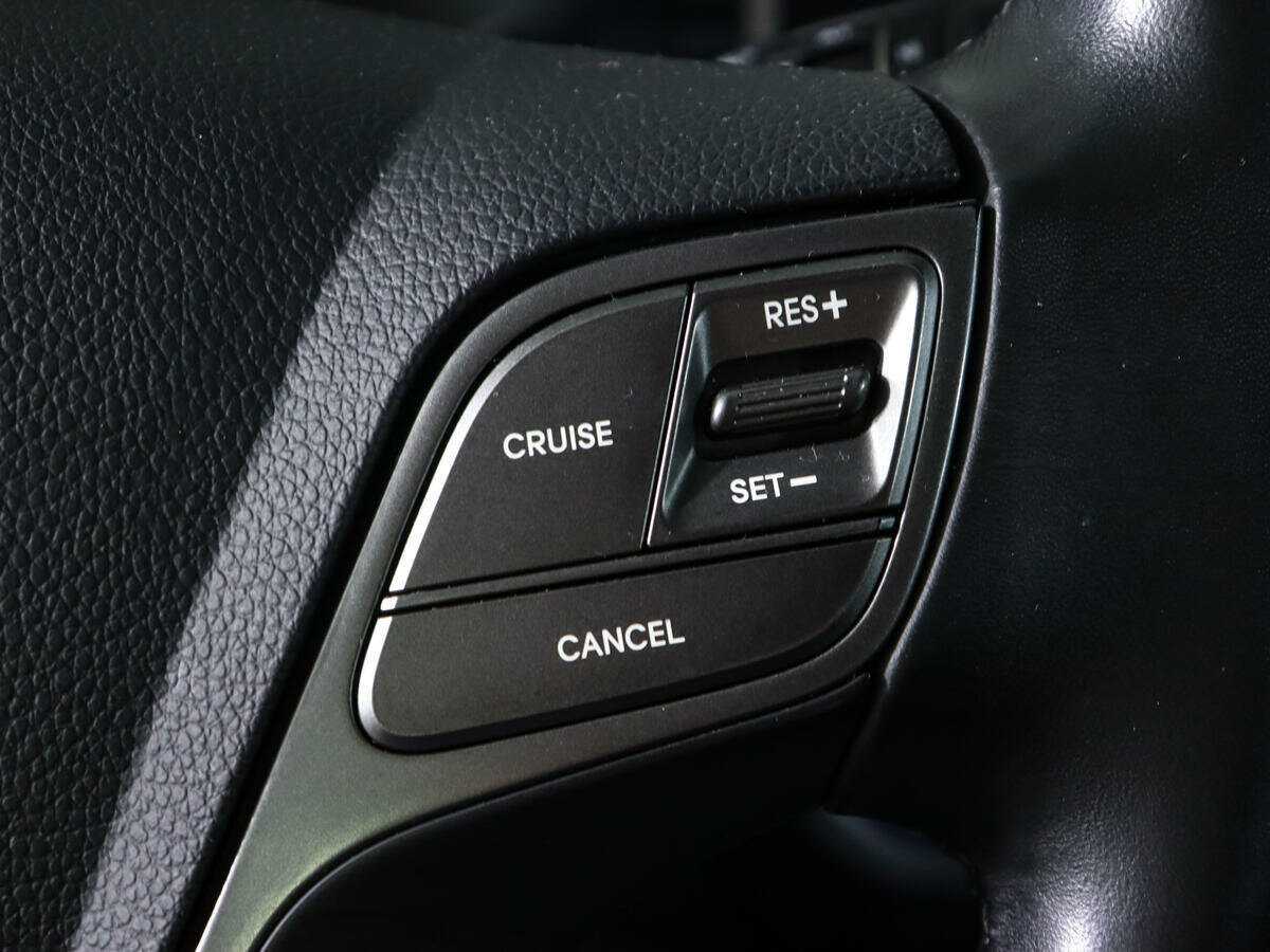 Купить Hyundai Santa Fe, 2016, 130 583 км.. Фото: #19