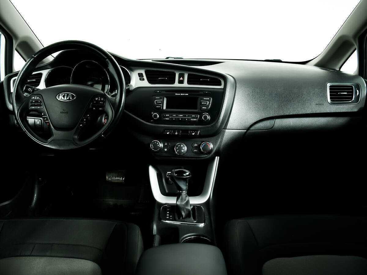 Купить Kia Ceed, 2013, 106 455 км.. Фото: #10