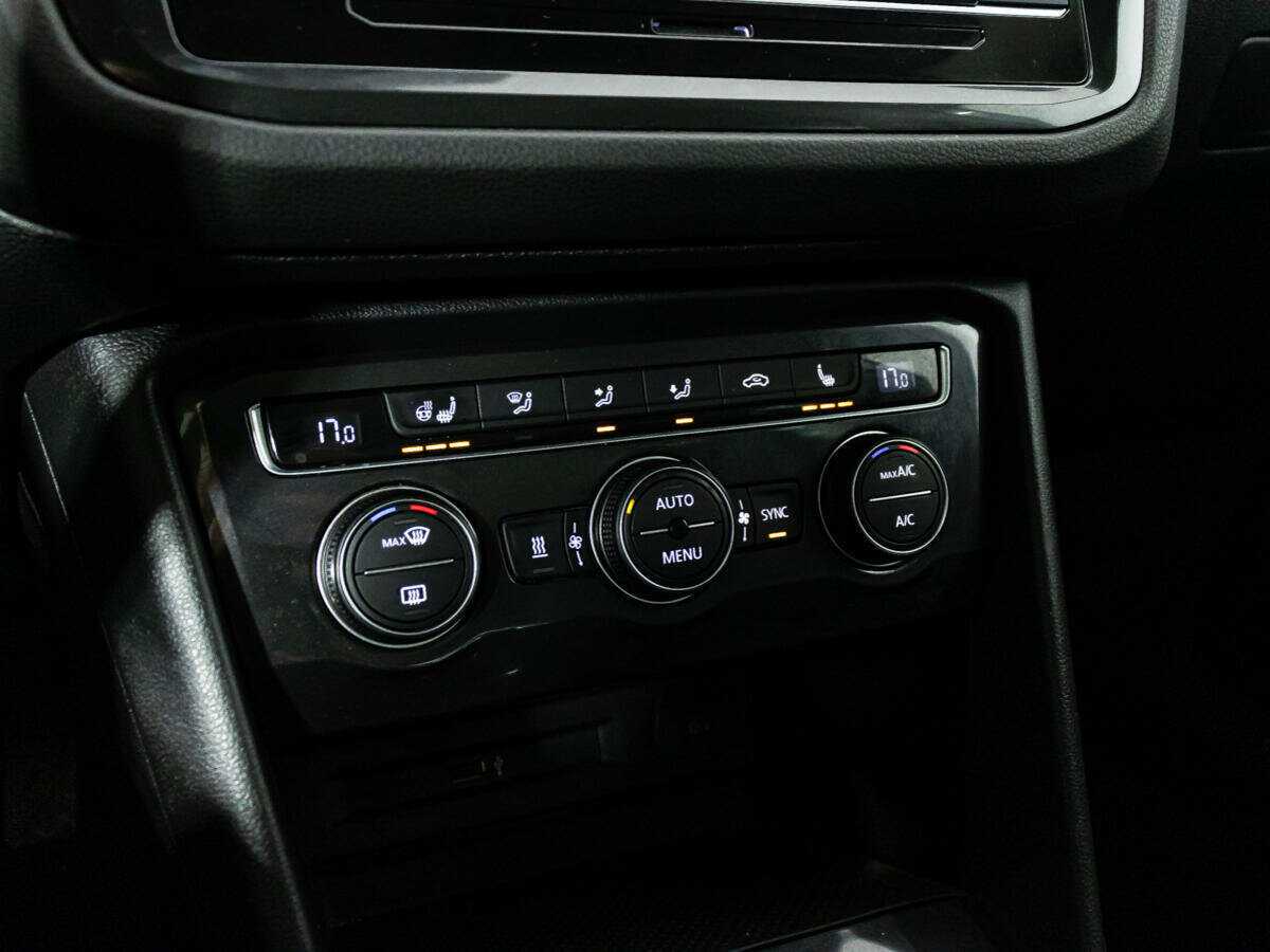 Купить Volkswagen Tiguan, 2018, 163 671 км.. Фото: #15