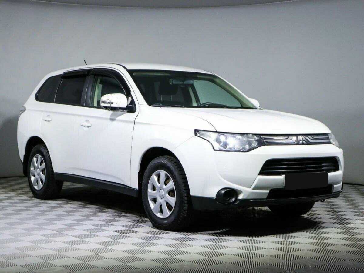 Купить Mitsubishi Outlander, 2012, 118 685 км.. Фото: #2