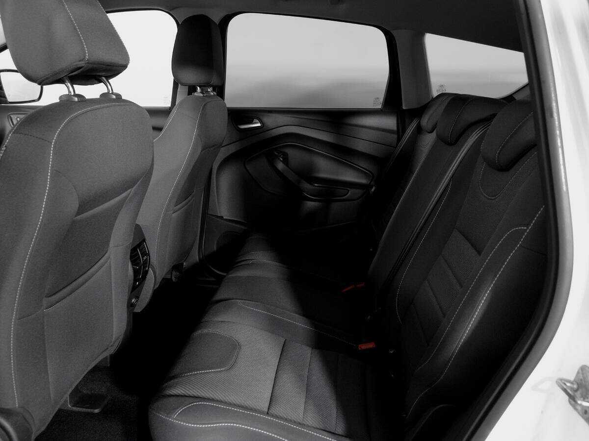 Купить Ford Kuga, 2016, 78 717 км.. Фото: #9