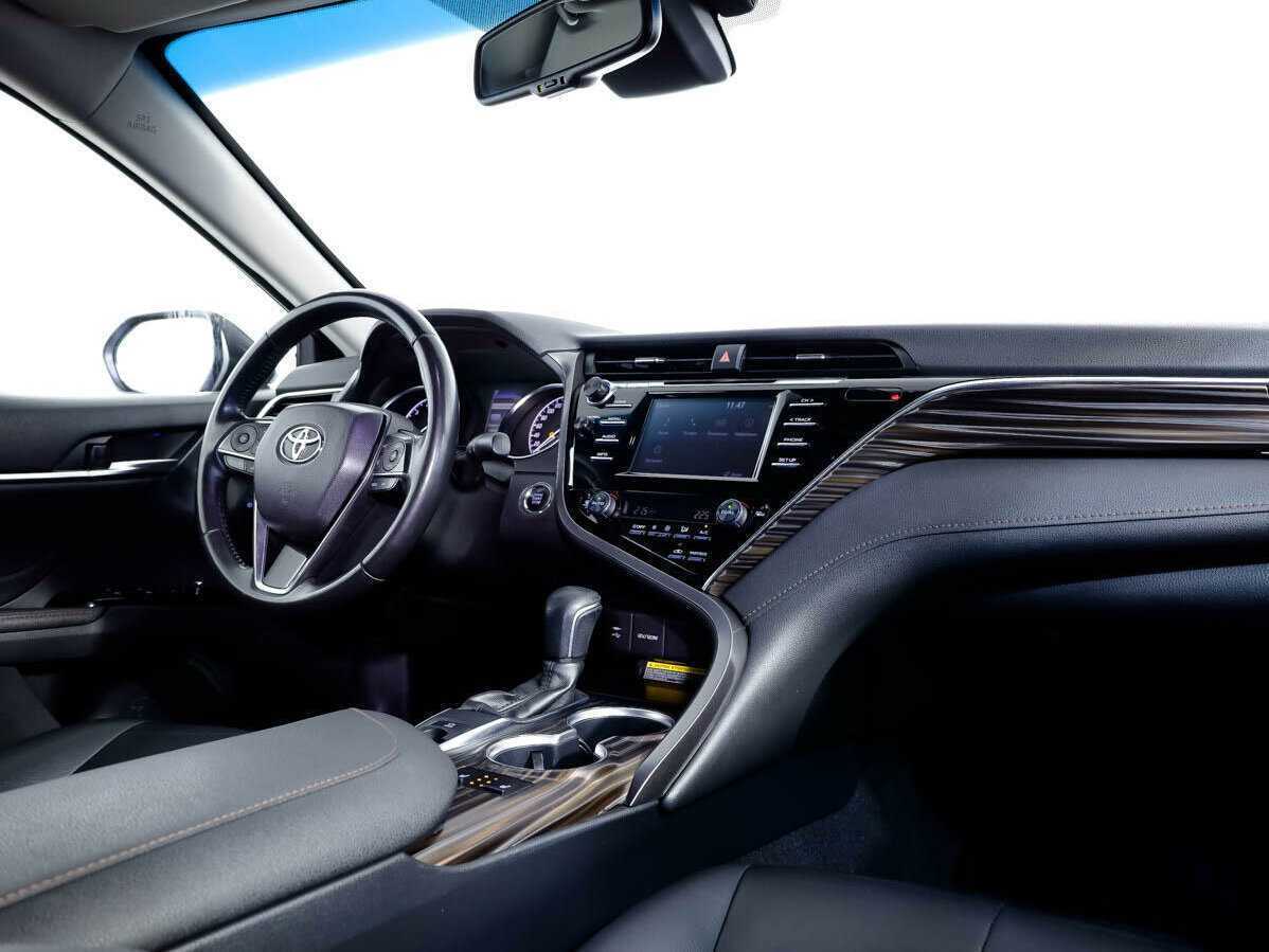 Купить Toyota Camry, 2020, 107 345 км.. Фото: #6