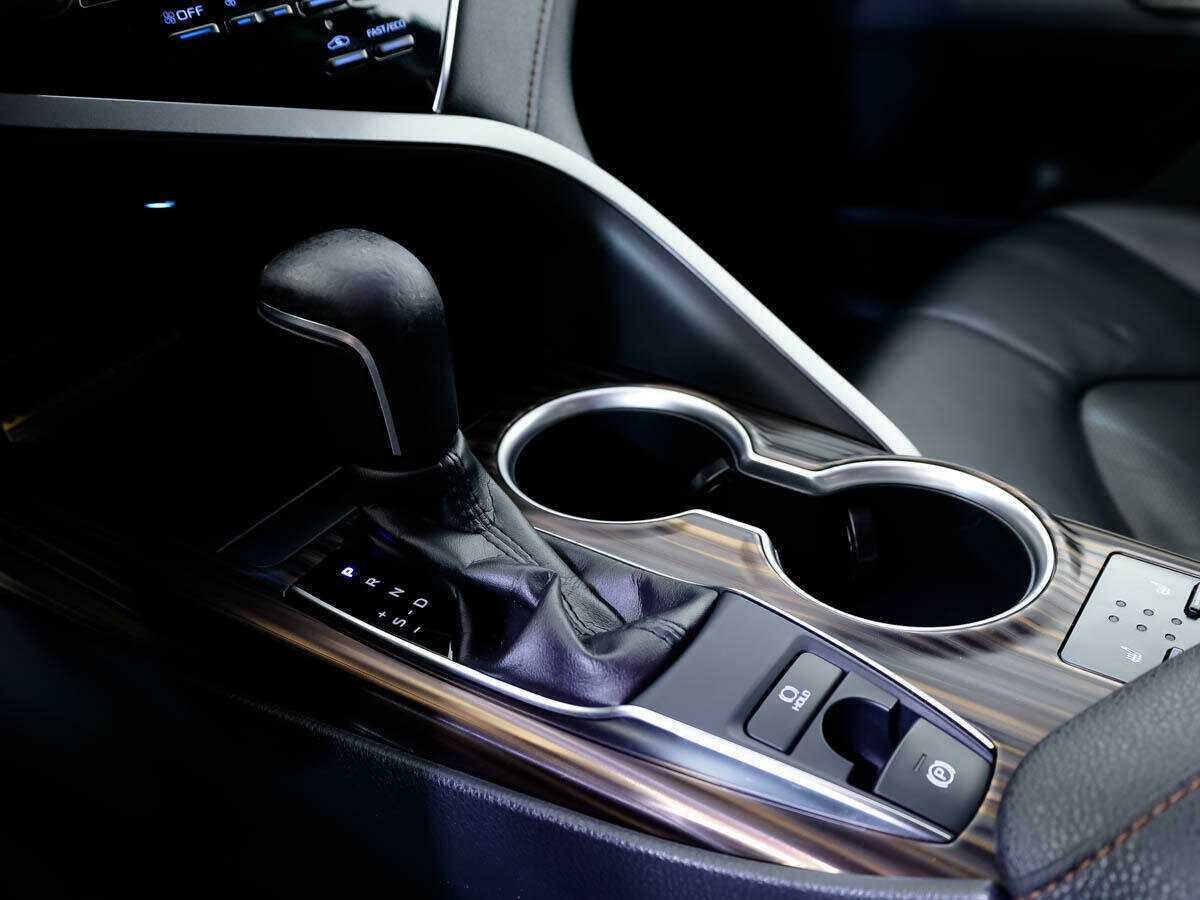 Купить Toyota Camry, 2020, 107 345 км.. Фото: #13