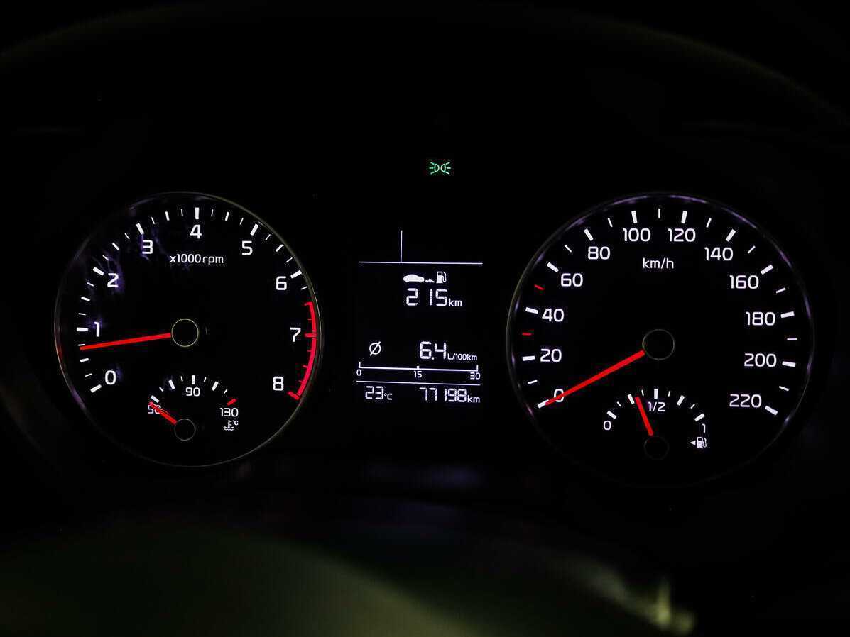 Купить Kia Rio, 2018, 77 198 км.. Фото: #14