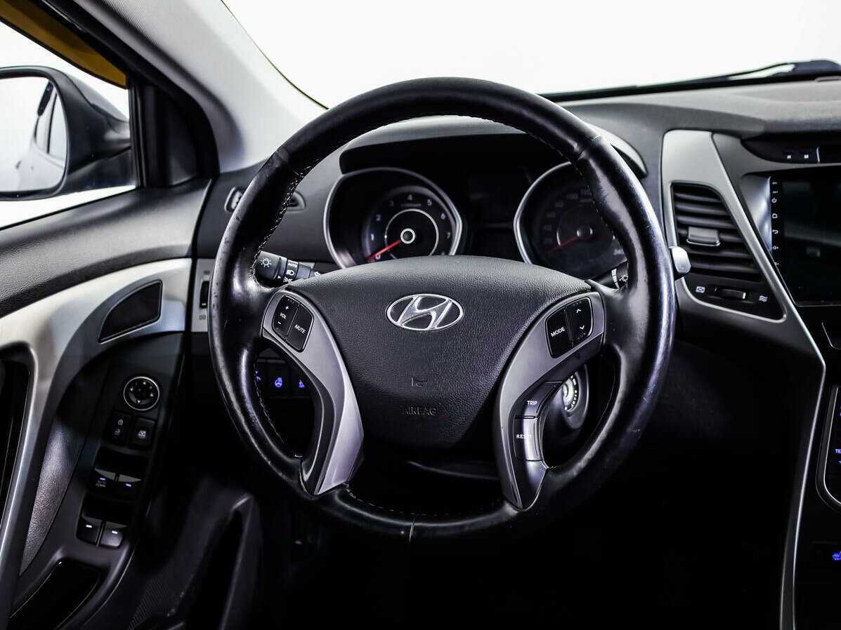 Купить Hyundai Elantra, 2015, 137 566 км.. Фото: #9