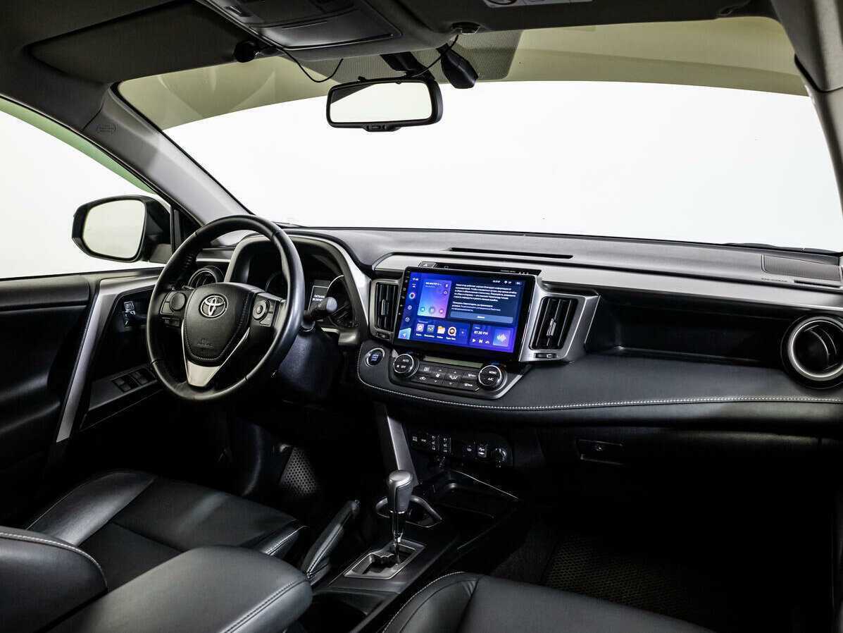 Купить Toyota RAV4, 2016, 81 294 км.. Фото: #8