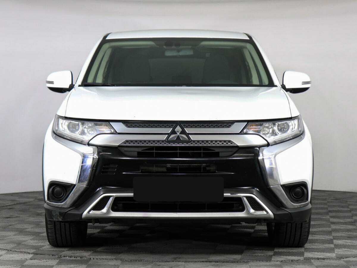 Купить Mitsubishi Outlander, 2020, 49 213 км.. Фото: #1
