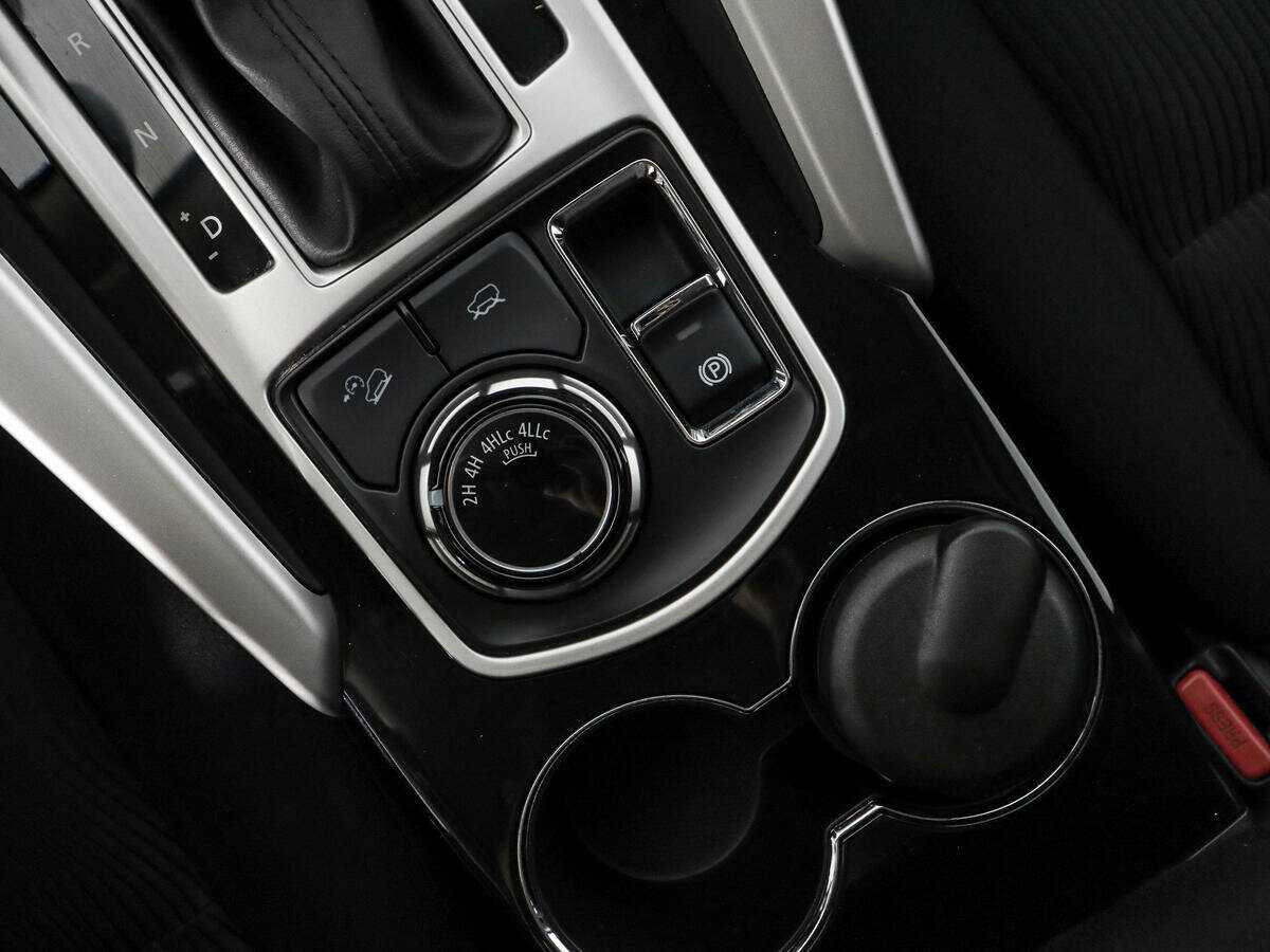 Купить Mitsubishi Pajero Sport, 2017, 90 735 км.. Фото: #10