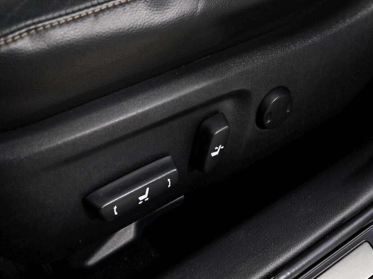 Купить Toyota Camry, 2016, 76 484 км.. Фото: #9