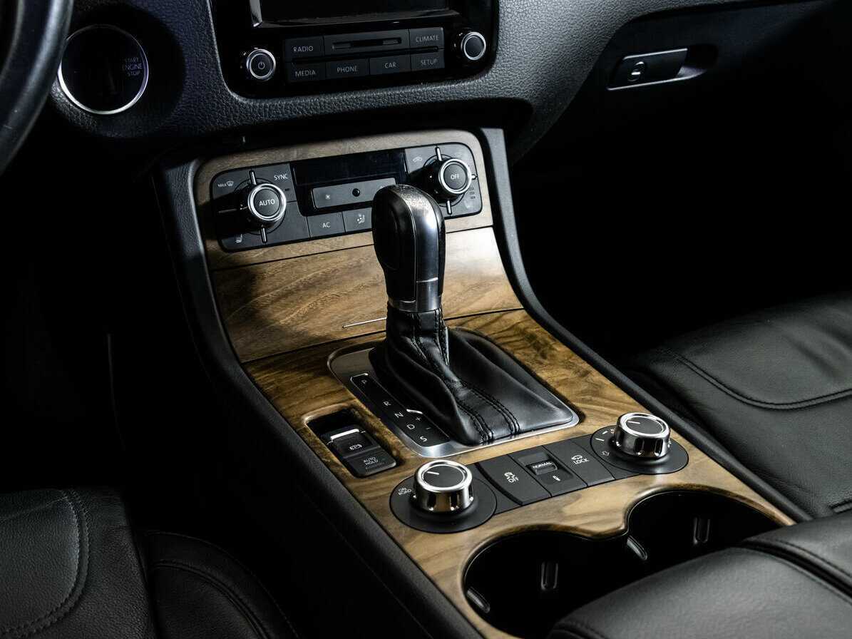 Купить Volkswagen Touareg, 2012, 216 202 км.. Фото: #11