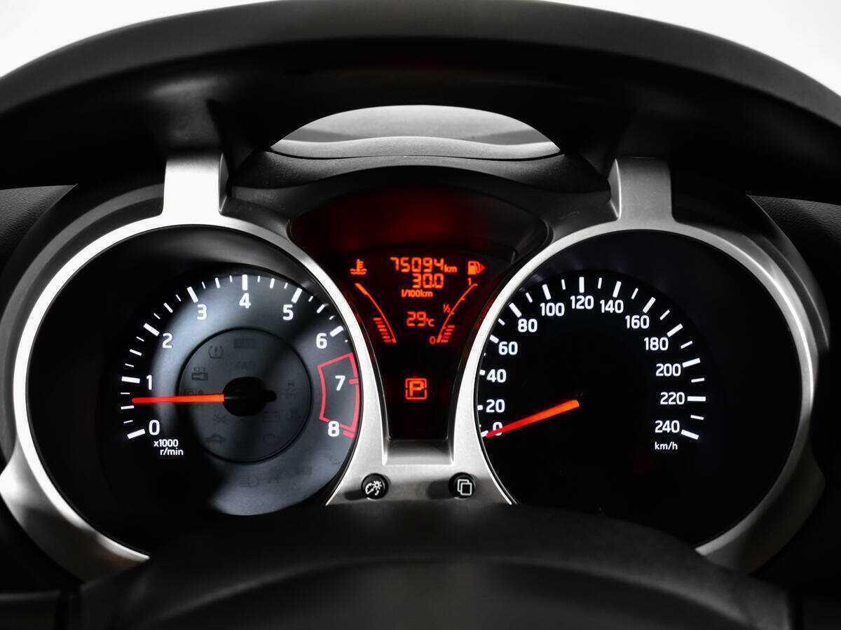 Купить Ниссан Жук, 2014, 75 090 км.. Фото: #10