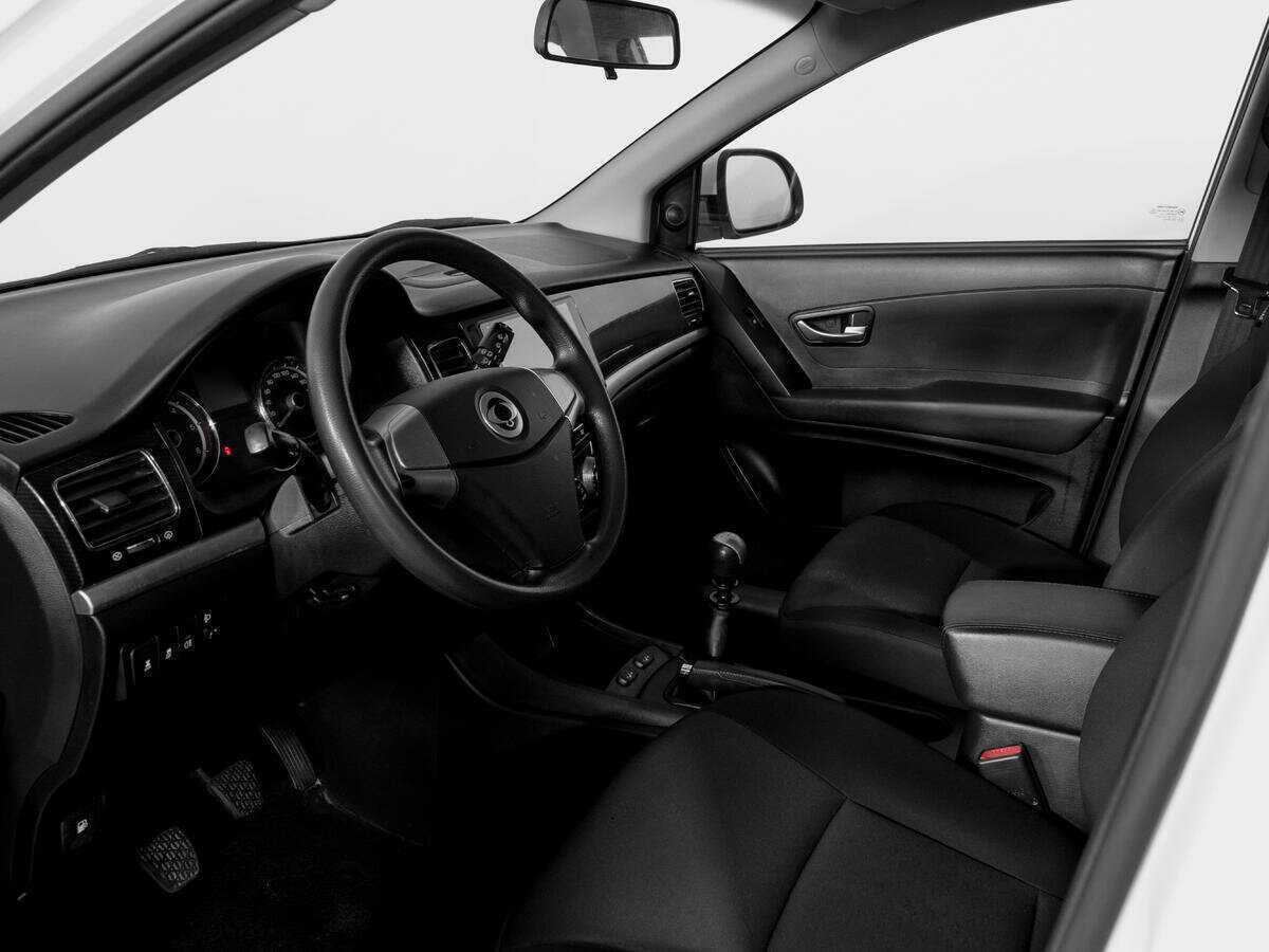 Купить SsangYong Actyon, 2013, 103 748 км.. Фото: #14