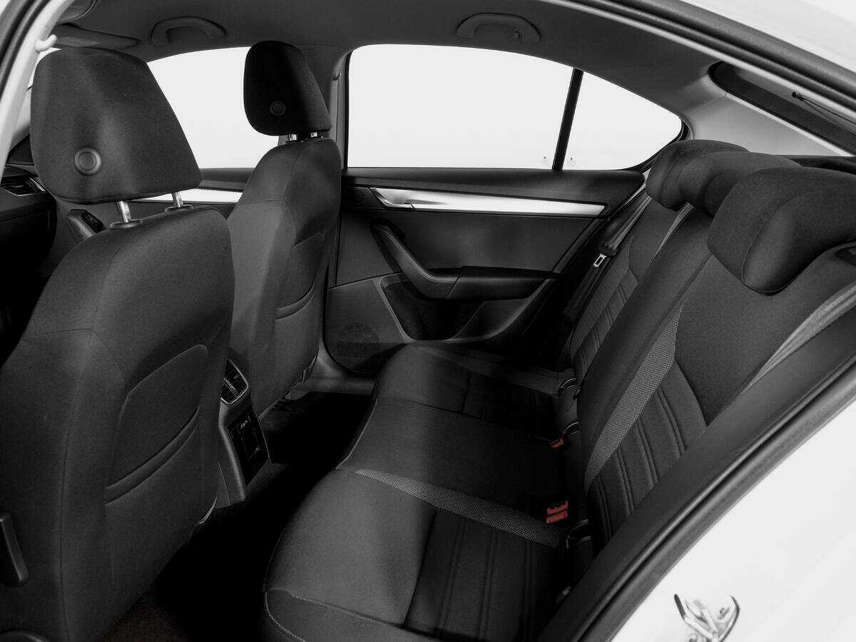 Купить Skoda Octavia, 2019, 156 070 км.. Фото: #9