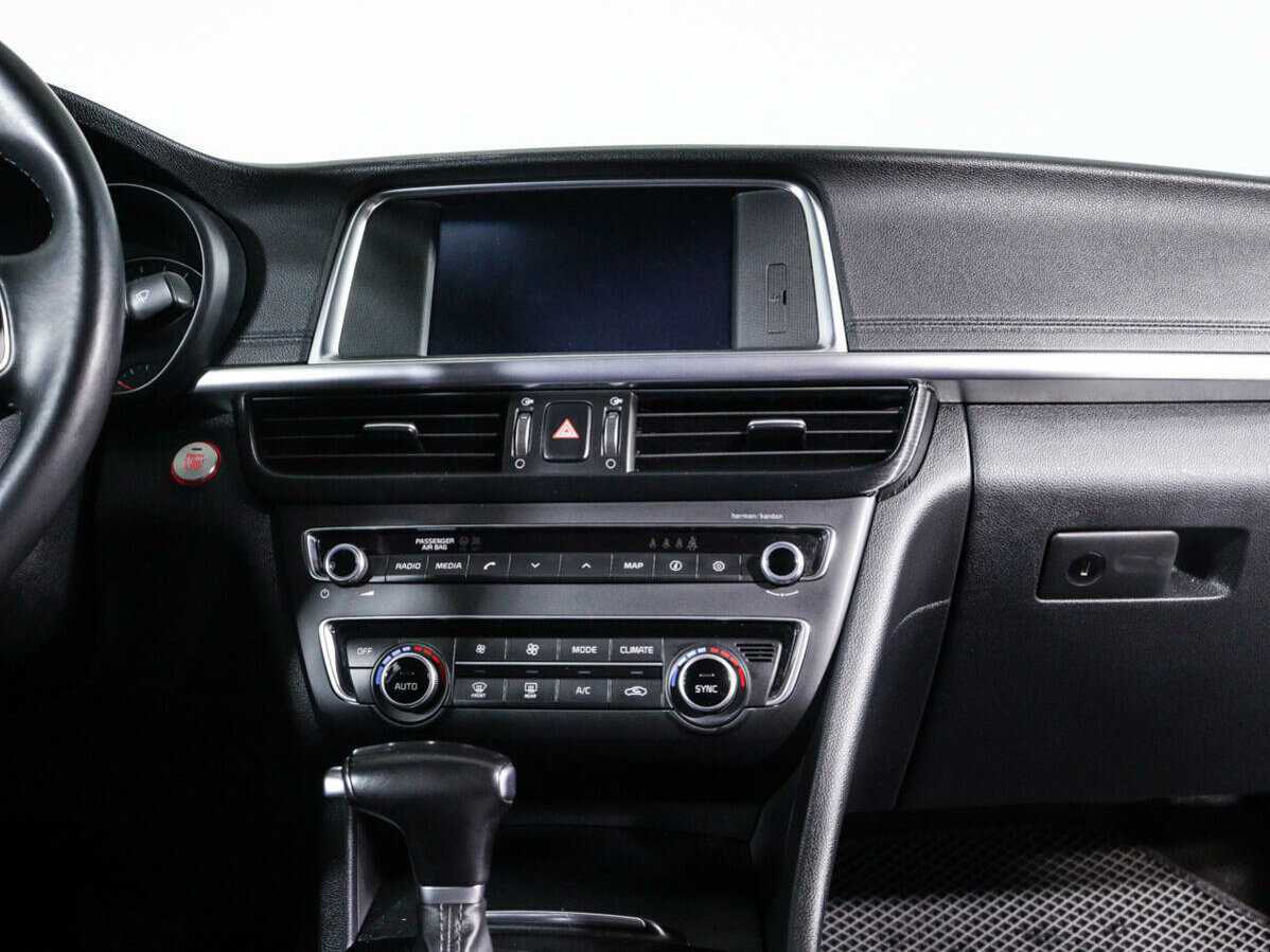 Купить Kia Optima, 2018, 71 078 км.. Фото: #9