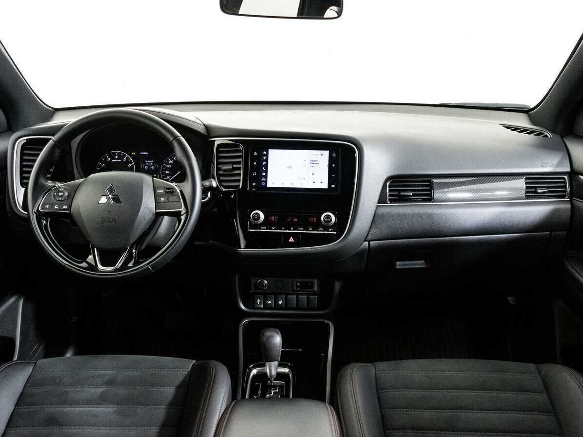 Купить Mitsubishi Outlander, 2021, 41 055 км.. Фото: #9
