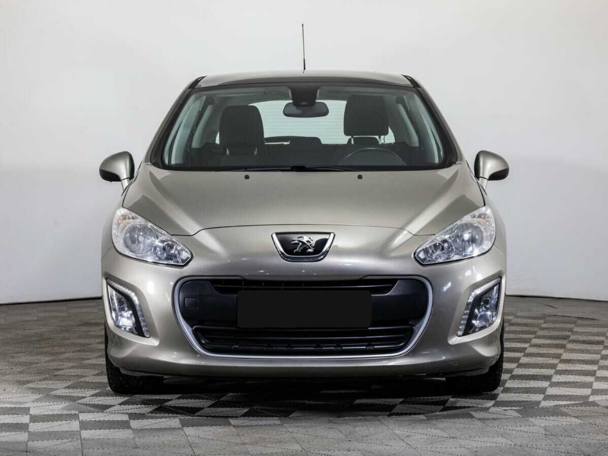 Купить Peugeot 308, 2013, 82 635 км.. Фото: #1