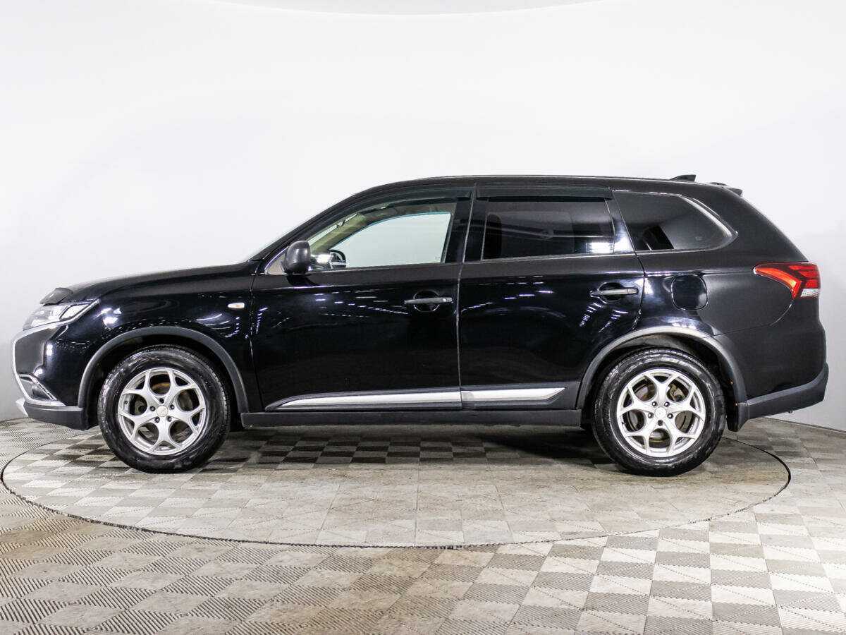 Купить Mitsubishi Outlander, 2017, 108 590 км.. Фото: #6