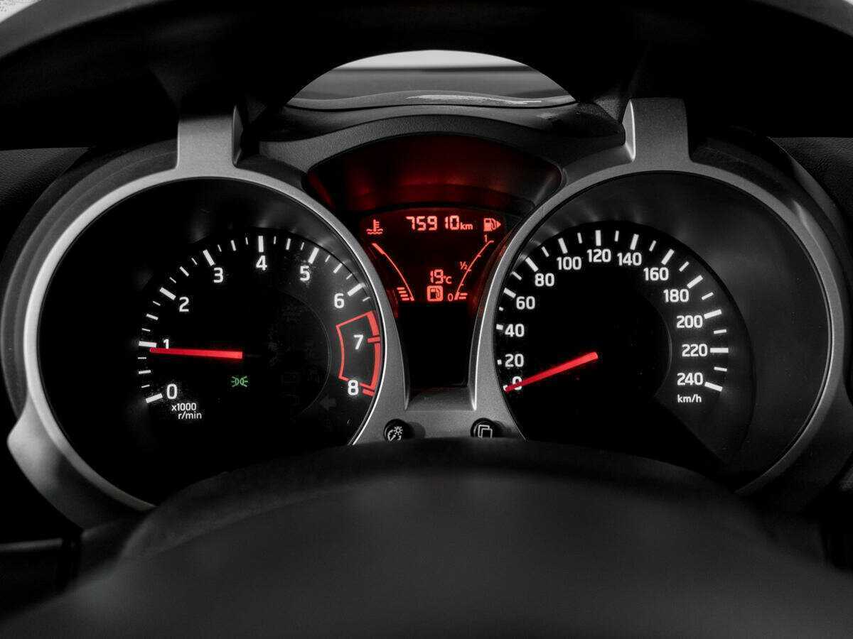 Купить Nissan Juke, 2013, 75 910 км.. Фото: #10